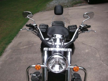 Easy Brackets for Kawasaki Vulcan 1700 Classic with Cobra backrest